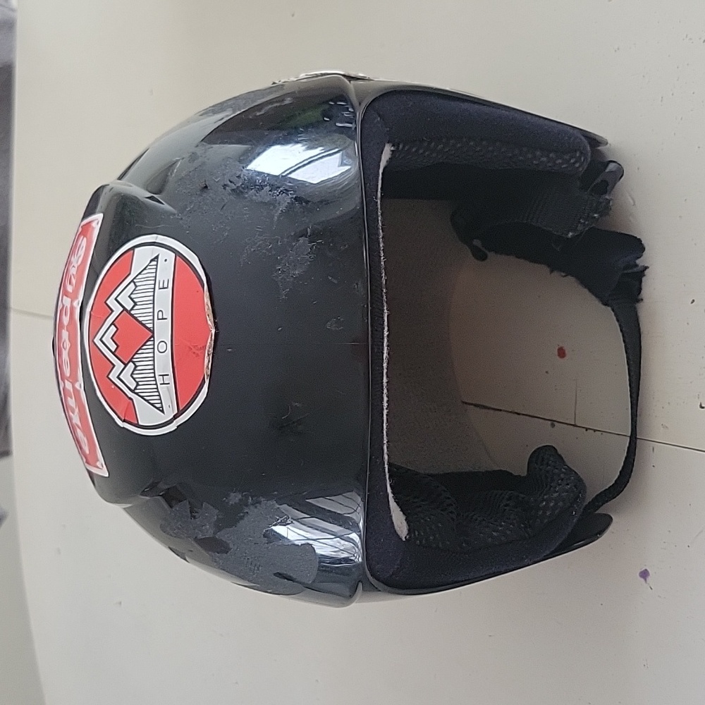 Youth small ski helmet